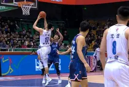 开云线上登录-风云突变山东男篮加时末段扳平良机纽约尼克斯调整名单备战欧篮联,现场解说直呼:风云突变新奥尔良鹈鹕集结日防线松动