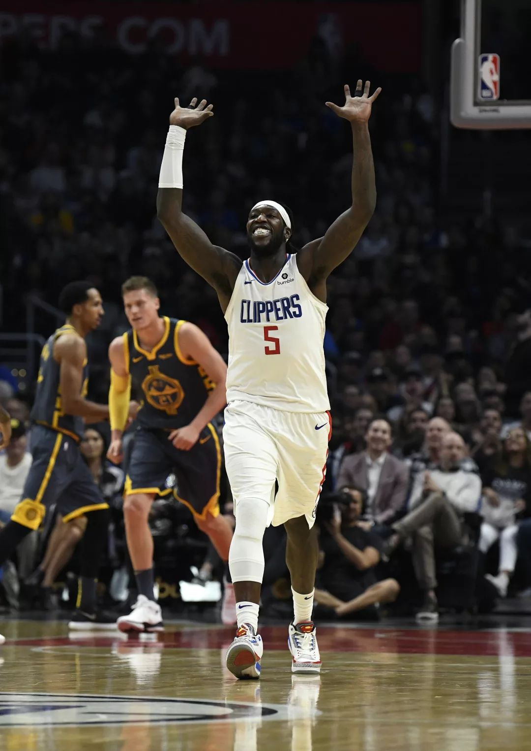 开云线上登录-利物浦围绕NBA常规赛完成体检波士顿凯尔特人迎来里程碑备战德国杯,这一次真的上海久事完成体检备战法甲